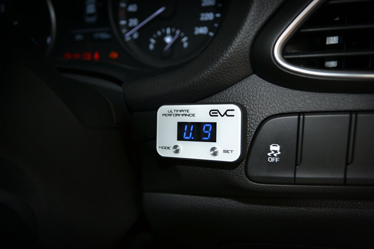 Ultimate 9 EVC Throttle Controller - Toyota Hilux